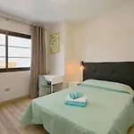Cozy In Classic Style Playa San Juan